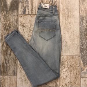 MUDD flx high rise skinny jean